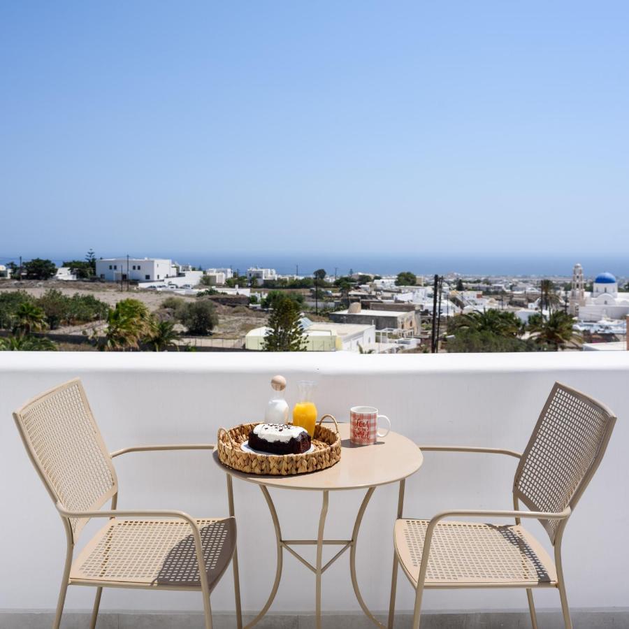 Seaview Apartment ฟิรา ภายนอก รูปภาพ