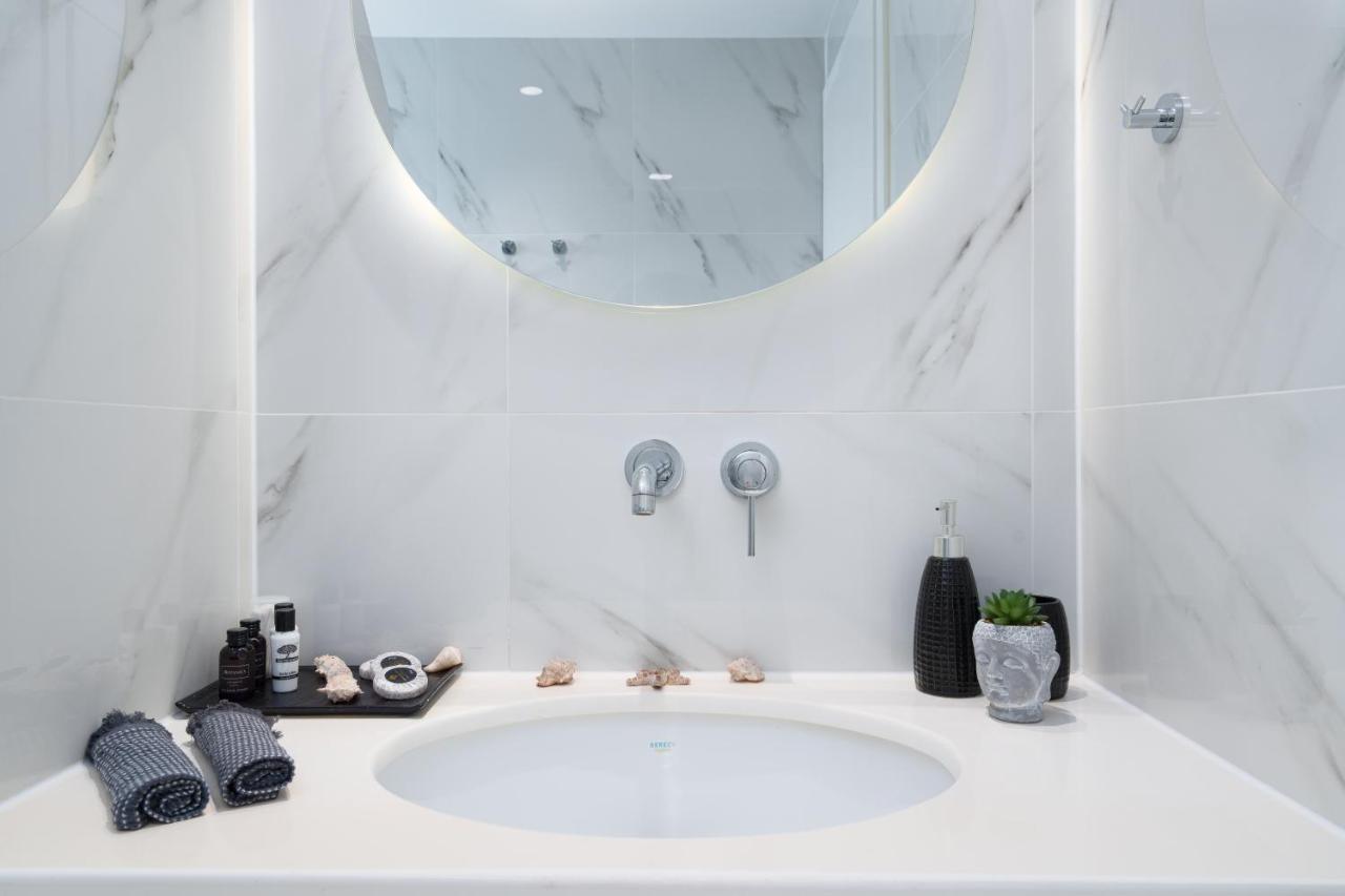 Seaview Apartment ฟิรา ภายนอก รูปภาพ