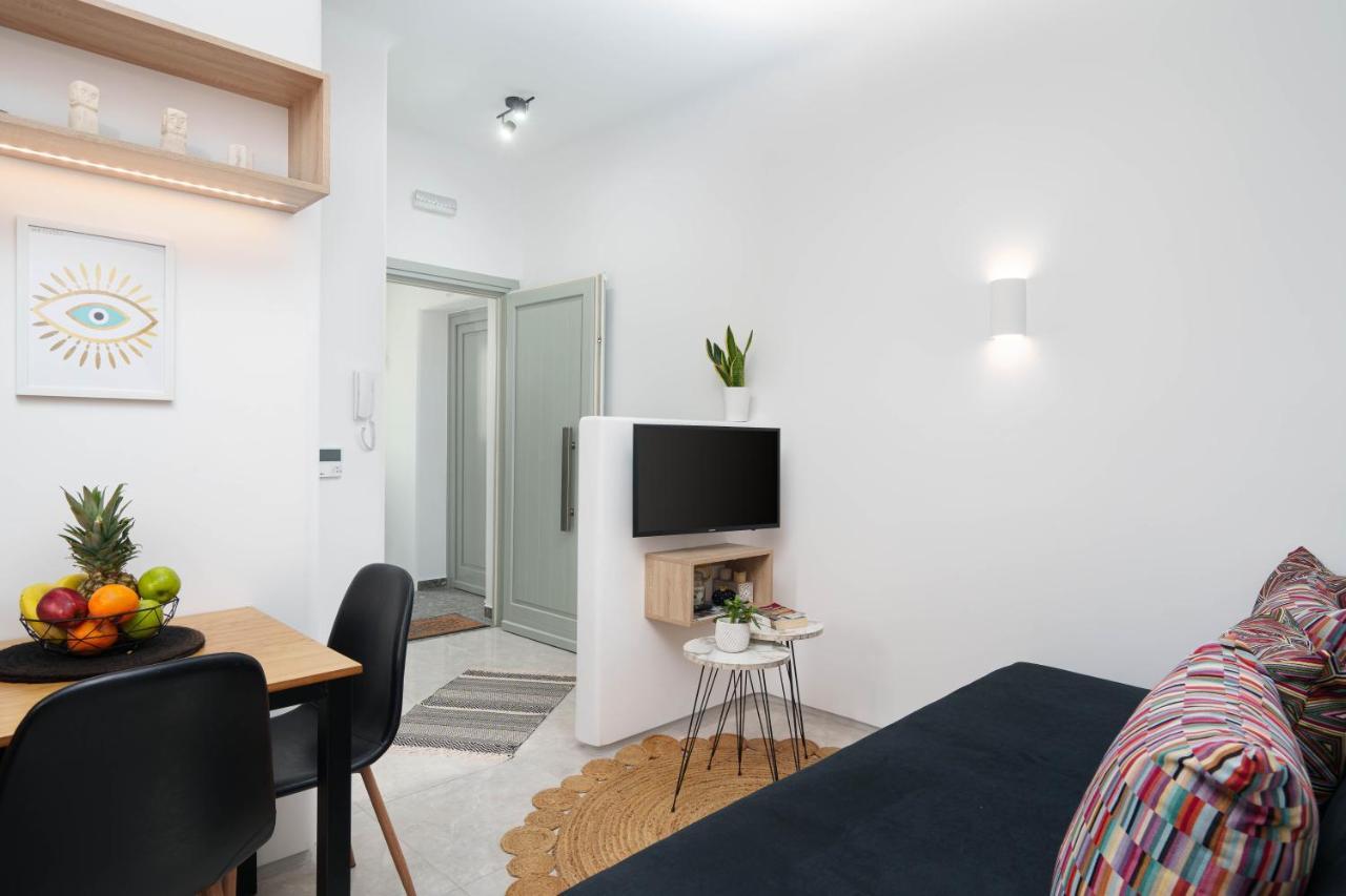 Seaview Apartment ฟิรา ภายนอก รูปภาพ